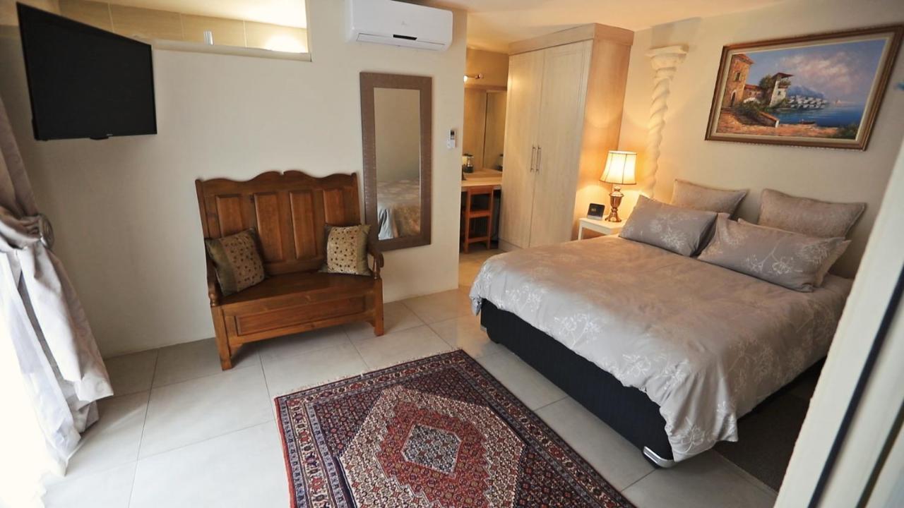 The Rest Guest House Mbombela Eksteriør bilde